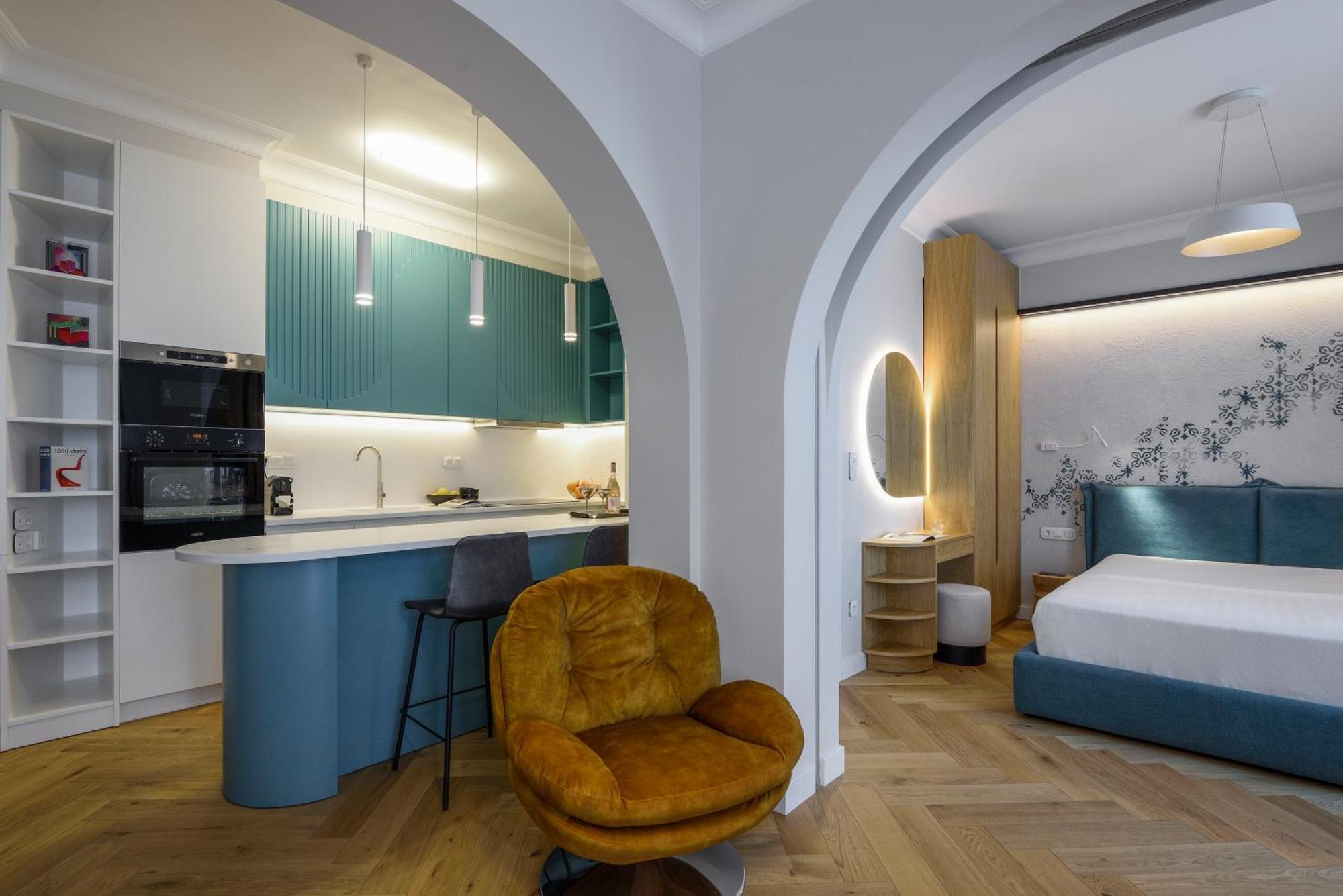 Queen Apartment Thessaloniki By Luxlikehome 塞萨洛尼基 外观 照片