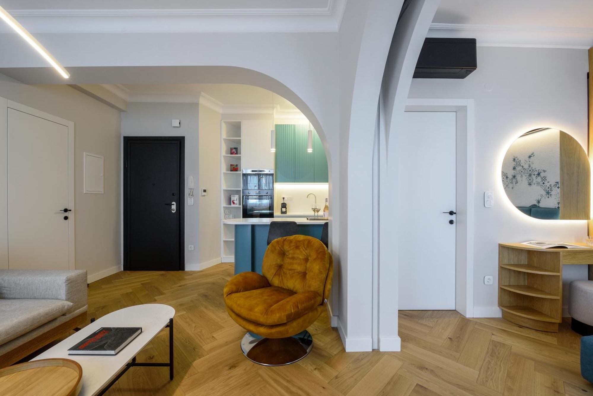 Queen Apartment Thessaloniki By Luxlikehome 塞萨洛尼基 外观 照片