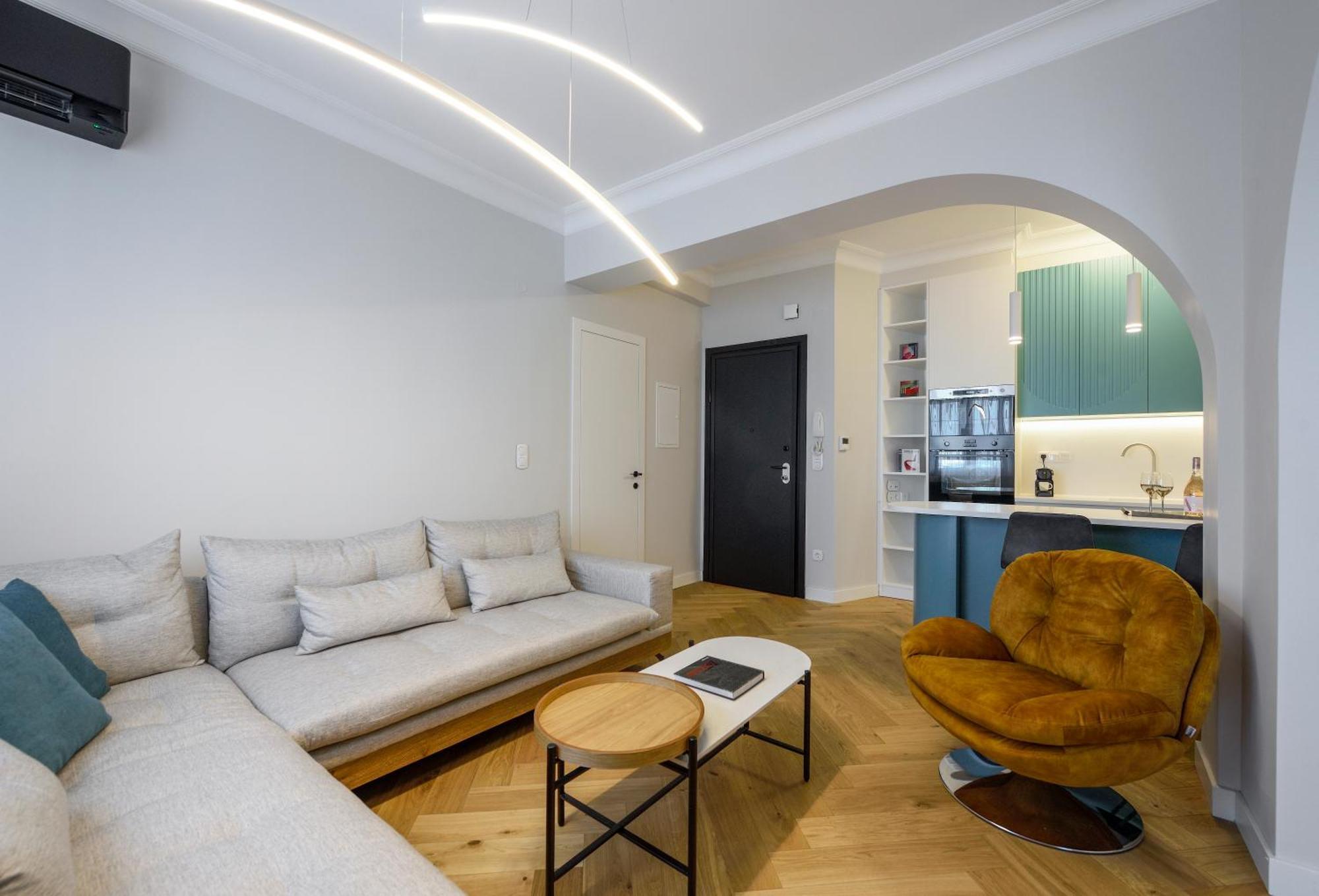 Queen Apartment Thessaloniki By Luxlikehome 塞萨洛尼基 外观 照片