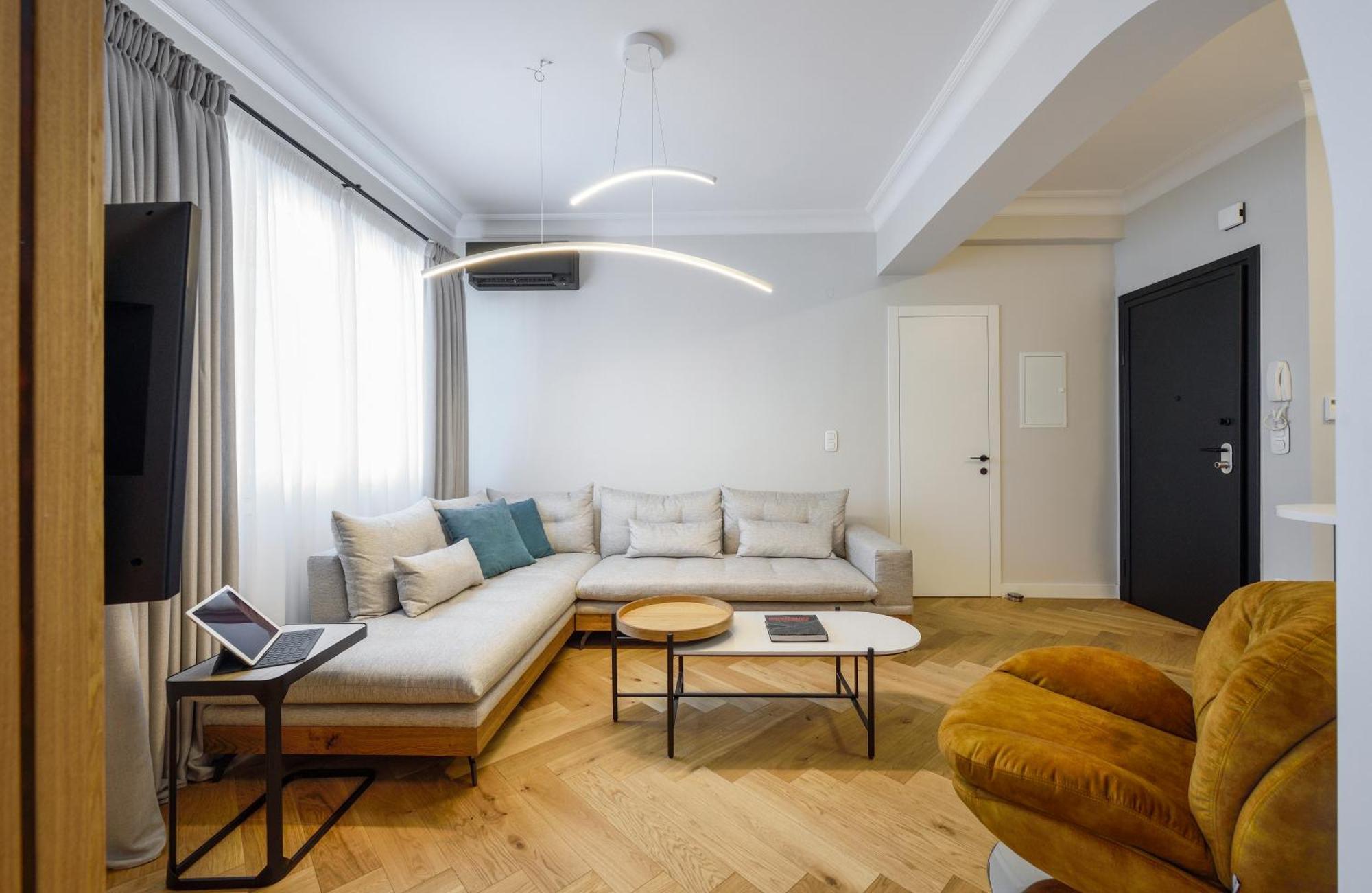 Queen Apartment Thessaloniki By Luxlikehome 塞萨洛尼基 外观 照片