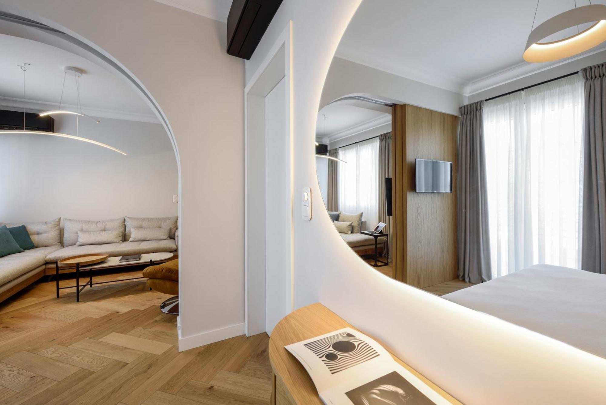 Queen Apartment Thessaloniki By Luxlikehome 塞萨洛尼基 外观 照片