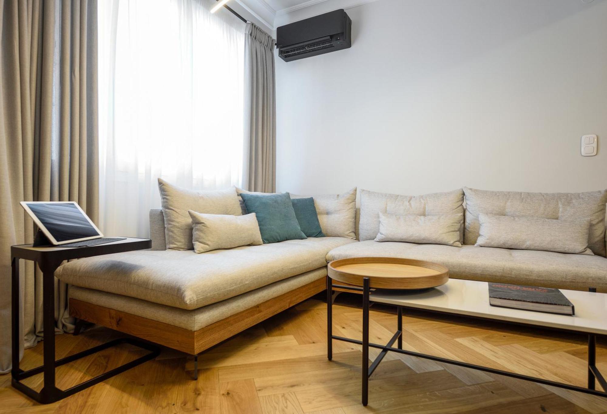 Queen Apartment Thessaloniki By Luxlikehome 塞萨洛尼基 外观 照片