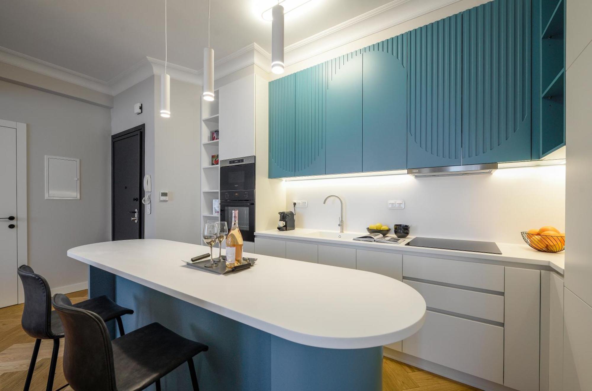 Queen Apartment Thessaloniki By Luxlikehome 塞萨洛尼基 外观 照片